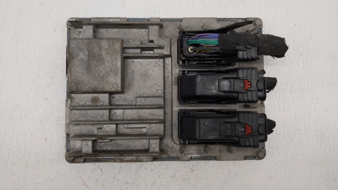 2017 Chevrolet Traverse PCM Engine Control Computer ECU ECM PCU OEM P/N:12683348 12679552, 12697045 Fits Fits 2016 2018 2019