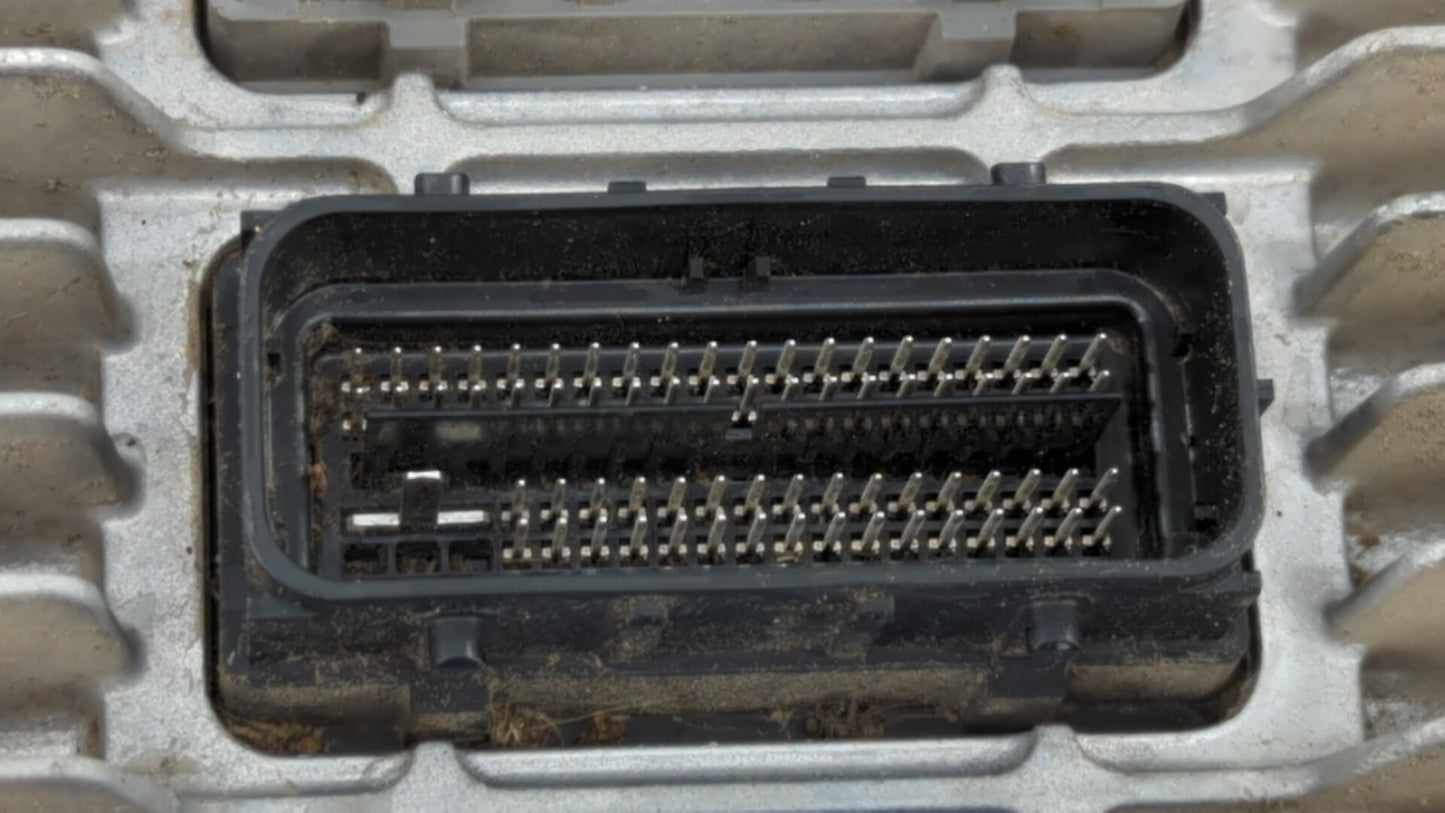 2017 Chevrolet Traverse PCM Engine Control Computer ECU ECM PCU OEM P/N:12666068 12667002, 12666070 Fits Fits 2018 2019 2020