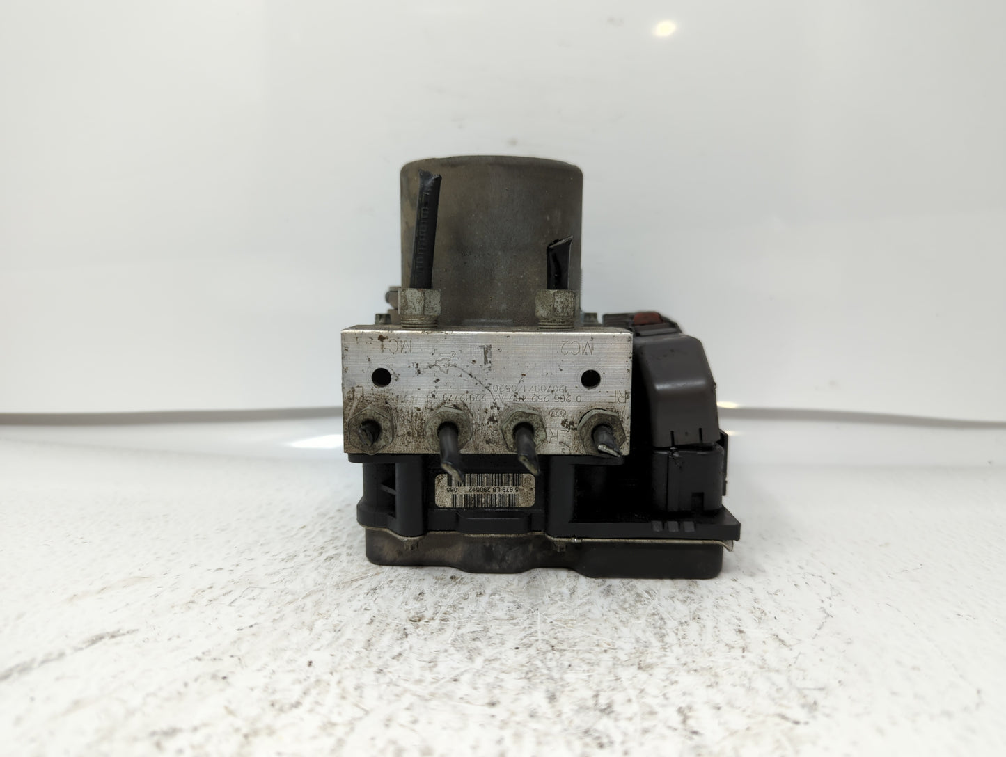 2017 Chevrolet Traverse ABS Pump Control Module Replacement P/N:23407415 22893247, 22893248 Fits Fits 2012 2013 2014 2015 20