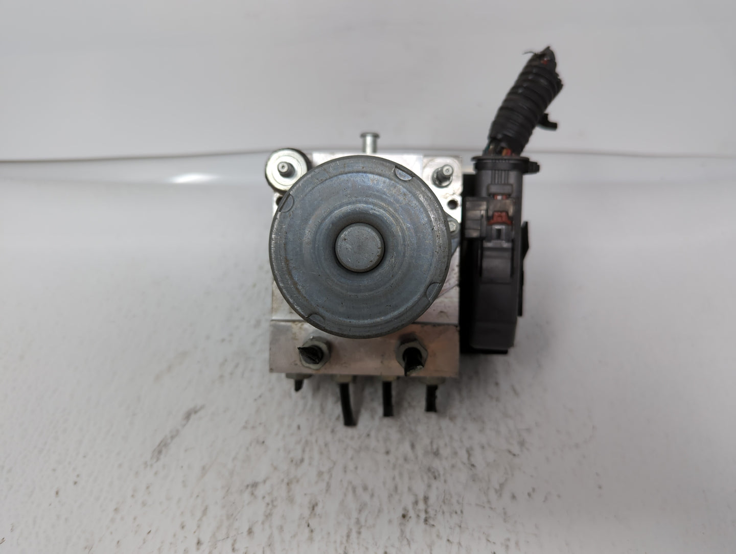 2017 Chevrolet Traverse ABS Pump Control Module Replacement P/N:23407415 22893247, 22893248 Fits Fits 2012 2013 2014 2015 20