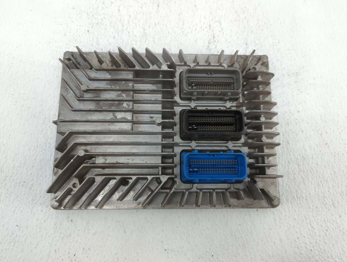 2017 Chevrolet Traverse PCM Engine Control Computer ECU ECM PCU OEM P/N:12685918 12667002, 12698026, 12673932 Fits 2018 2019