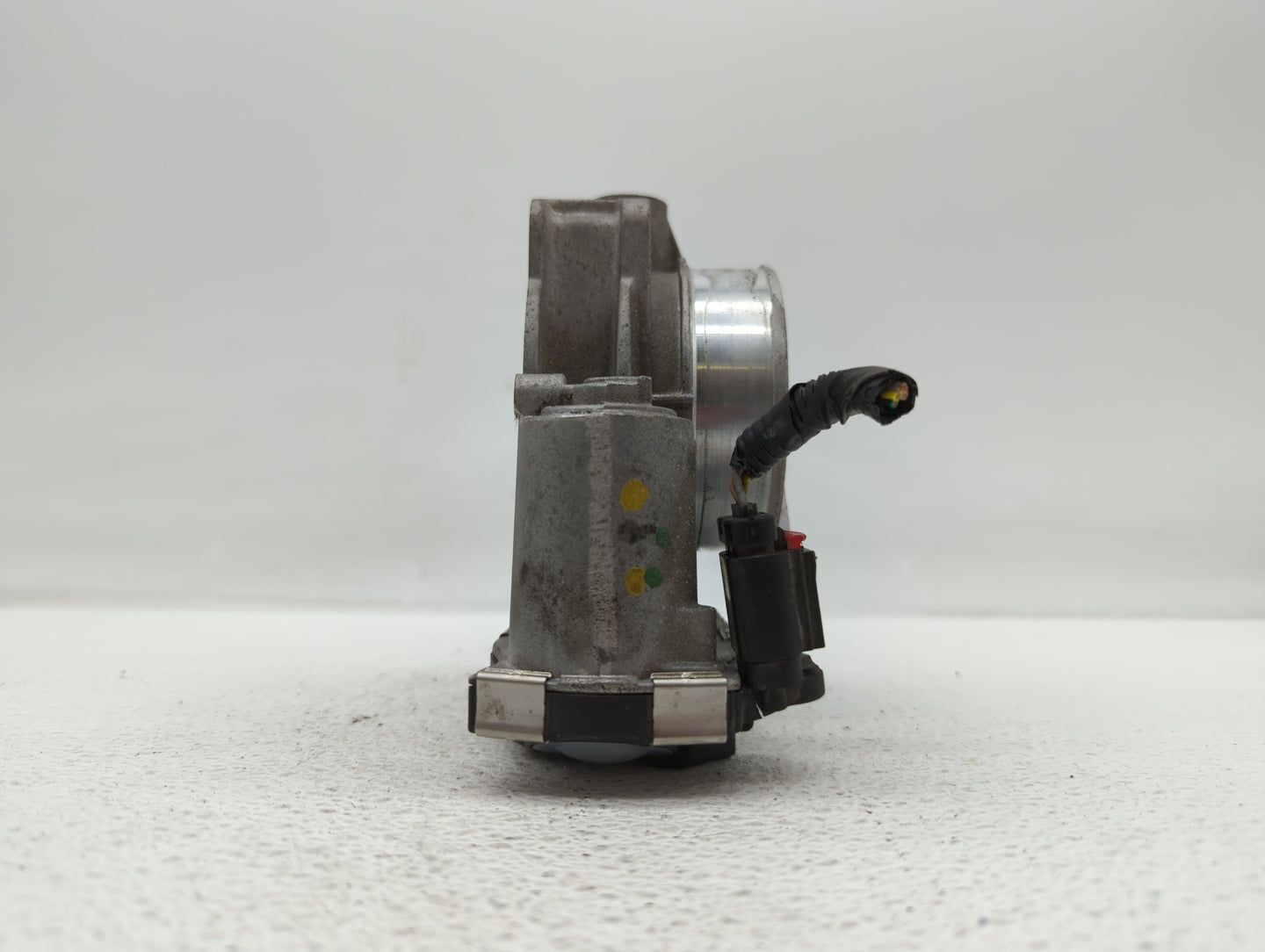2012-2017 Chevrolet Traverse Throttle Body P/N:12632172BA 12670981AA Fits Fits 2012 2013 2014 2015 2016 2017 2018 2019 OEM U