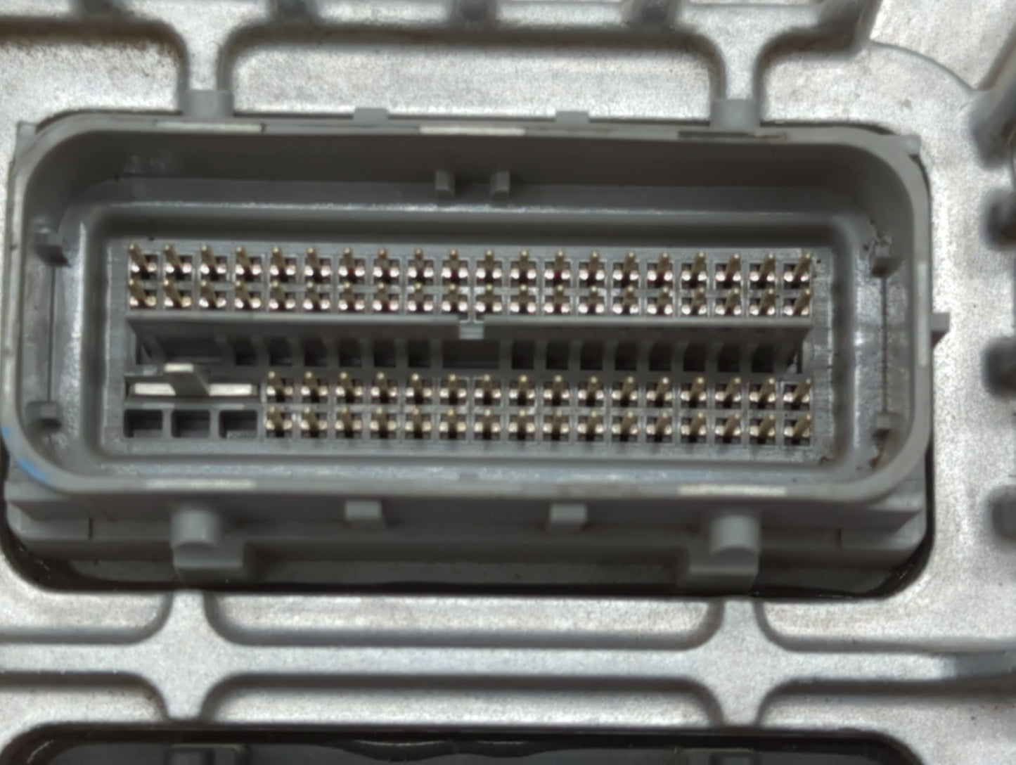 2017 Chevrolet Traverse PCM Engine Control Computer ECU ECM PCU OEM P/N:12670801 12694743, 12667002 Fits Fits 2018 2019 OEM 