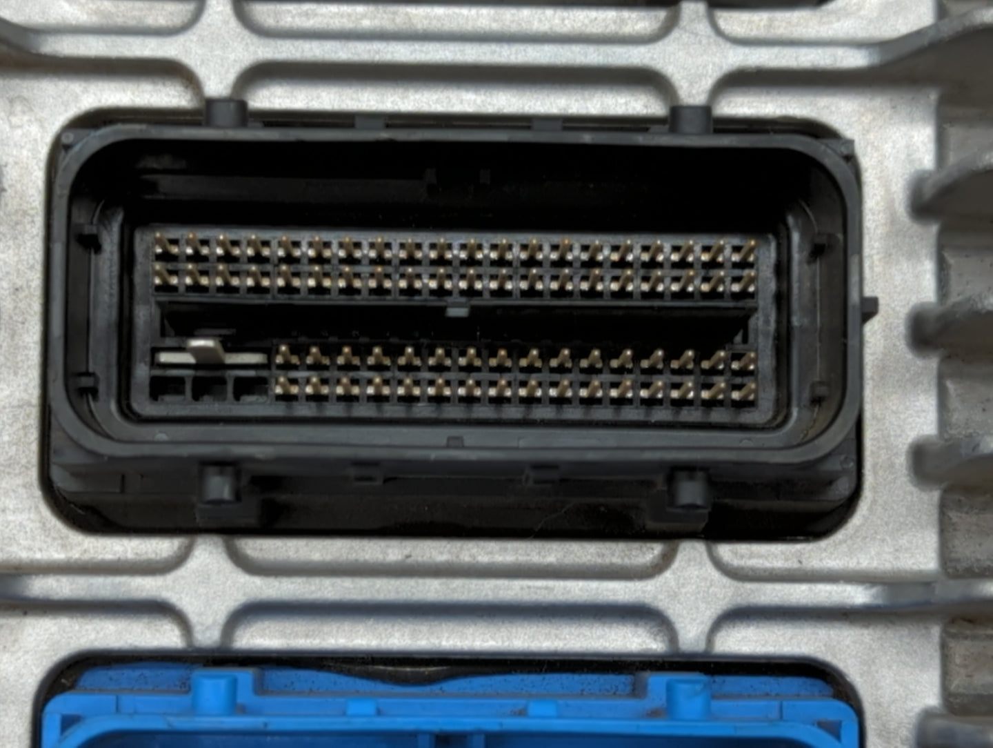 2017 Chevrolet Traverse PCM Engine Control Computer ECU ECM PCU OEM P/N:12670801 12694743, 12667002 Fits Fits 2018 2019 OEM 