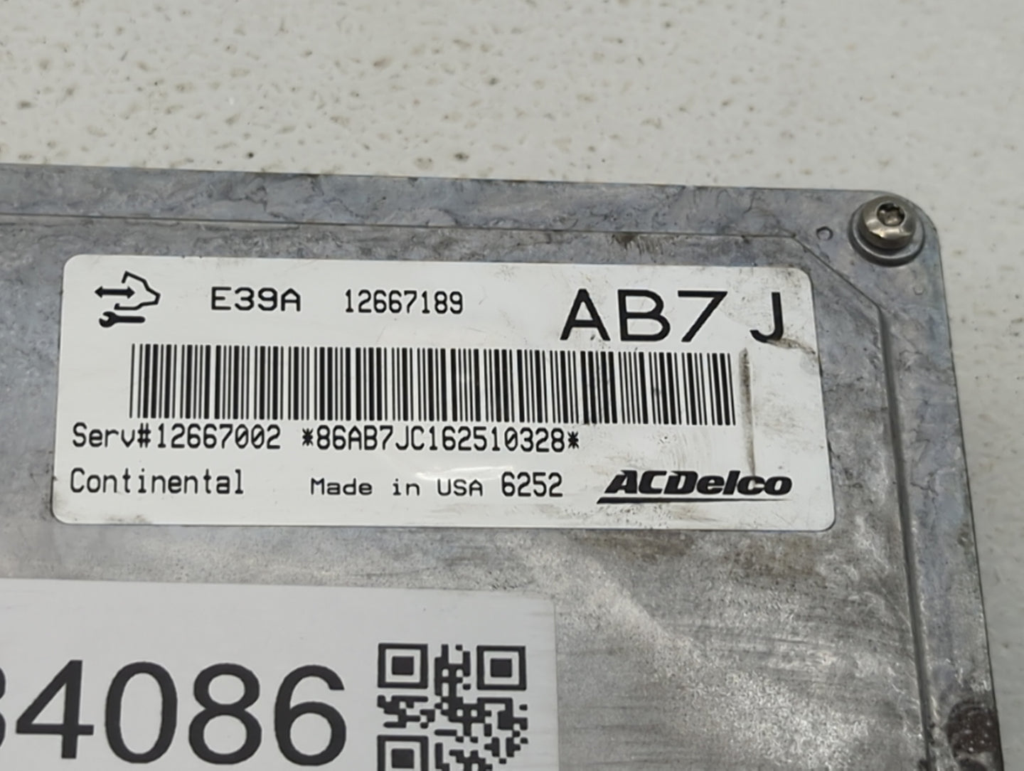 2017 Chevrolet Traverse PCM Engine Control Computer ECU ECM PCU OEM P/N:12667002 12667189, 12666129 Fits Fits 2018 2019 2020