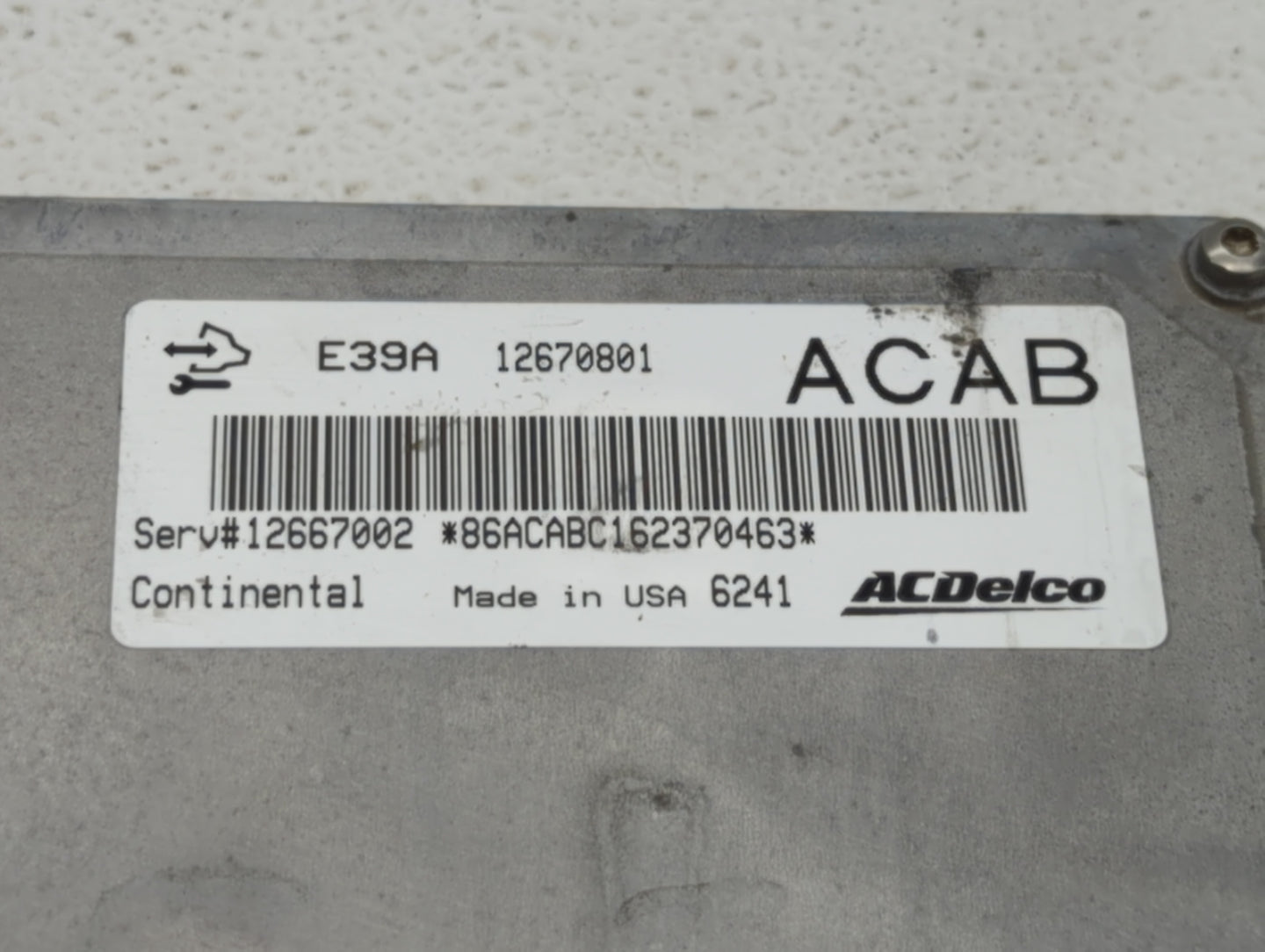 2017 Chevrolet Traverse PCM Engine Control Computer ECU ECM PCU OEM P/N:12670801 12667002, 12666129 Fits Fits 2018 2019 2020