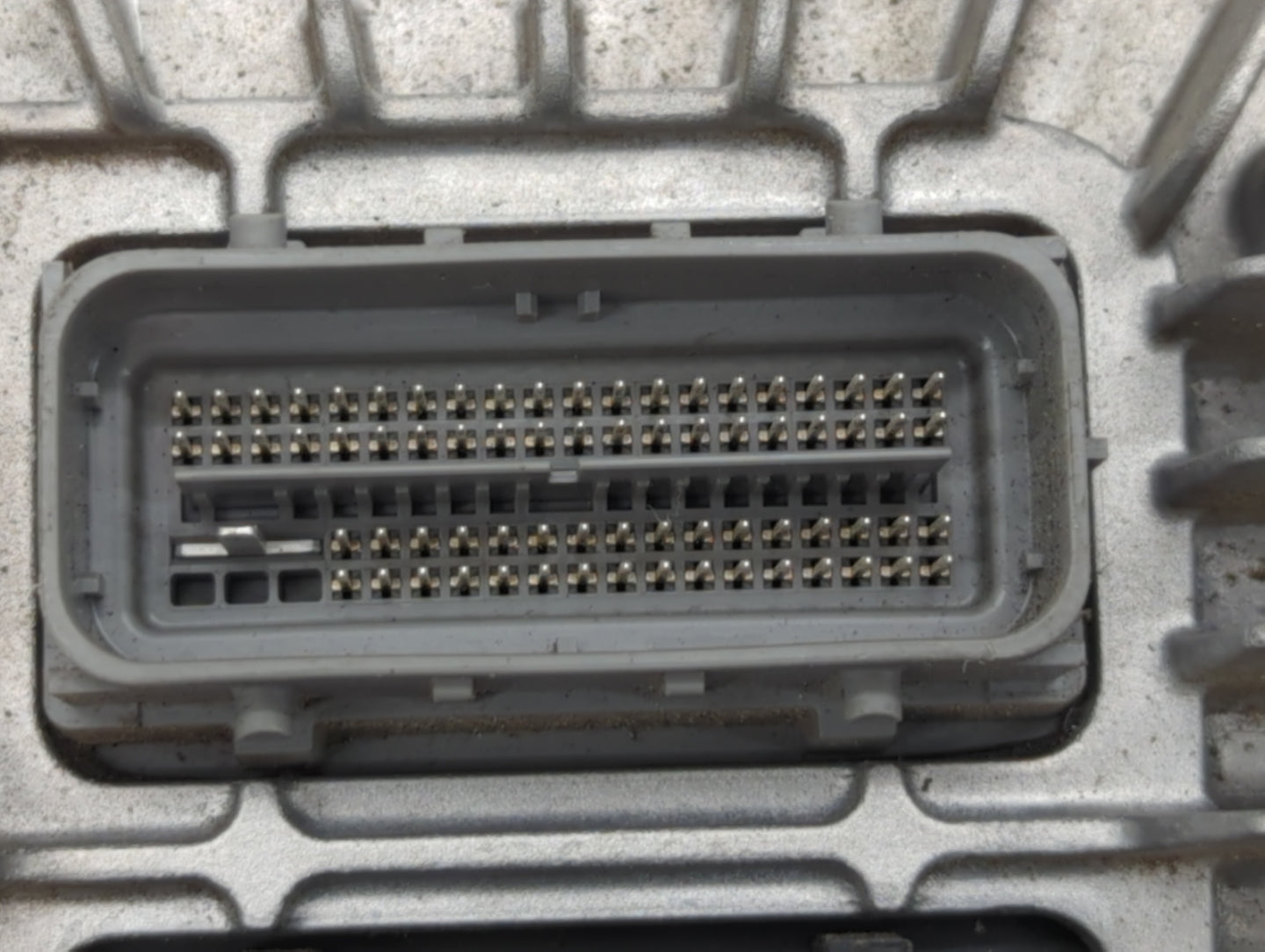 2017 Chevrolet Traverse PCM Engine Control Computer ECU ECM PCU OEM P/N:12667002 12667189, 12685918 Fits Fits 2018 2019 2020