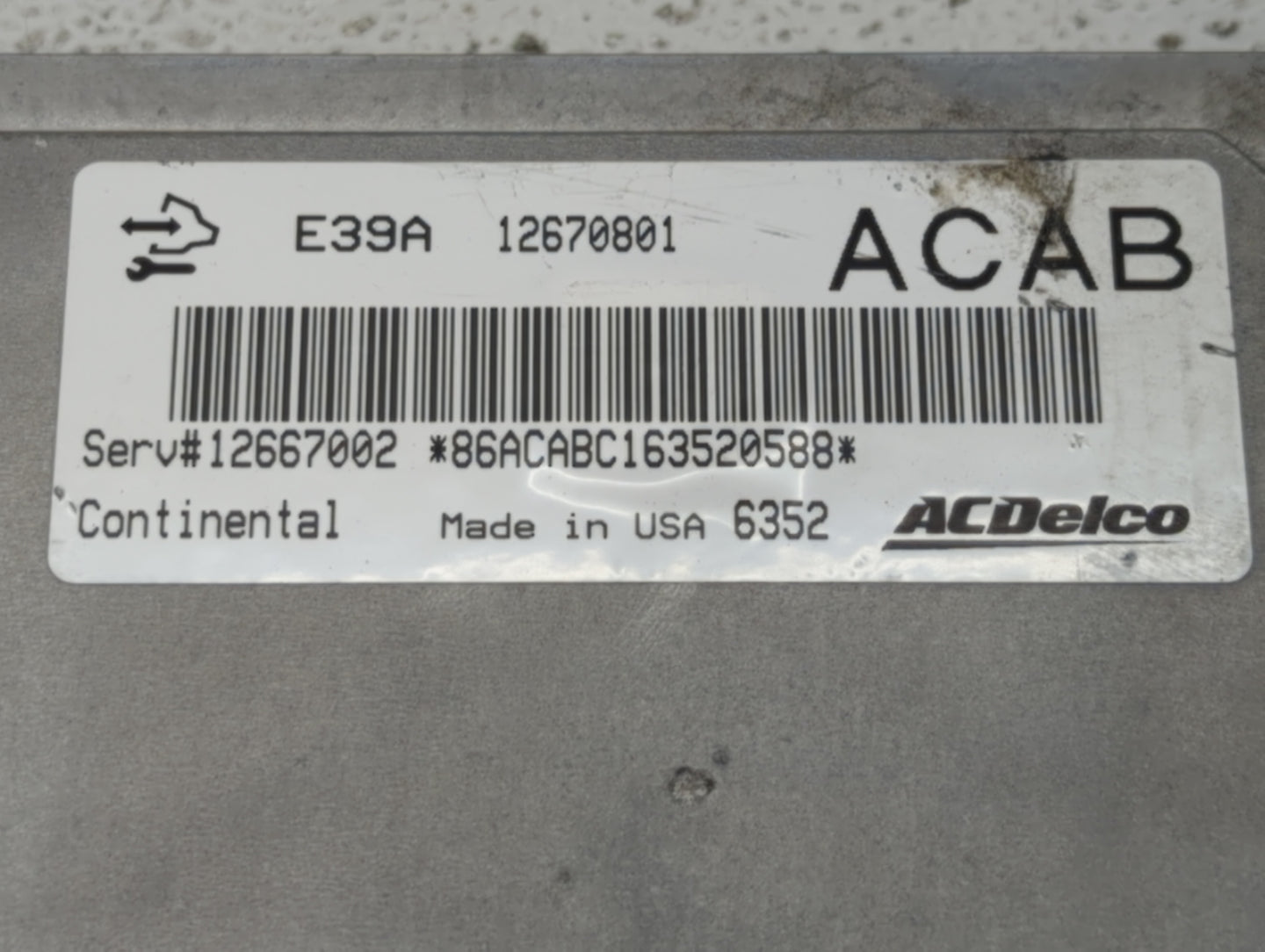 2017 Chevrolet Traverse PCM Engine Control Computer ECU ECM PCU OEM P/N:12667002 12667189, 12685918 Fits Fits 2018 2019 2020