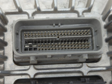 2017 Chevrolet Traverse PCM Engine Control Computer ECU ECM PCU OEM P/N:12667189 12708794, 12719362 Fits Fits 2018 2019 2020 OEM Used Auto Parts
