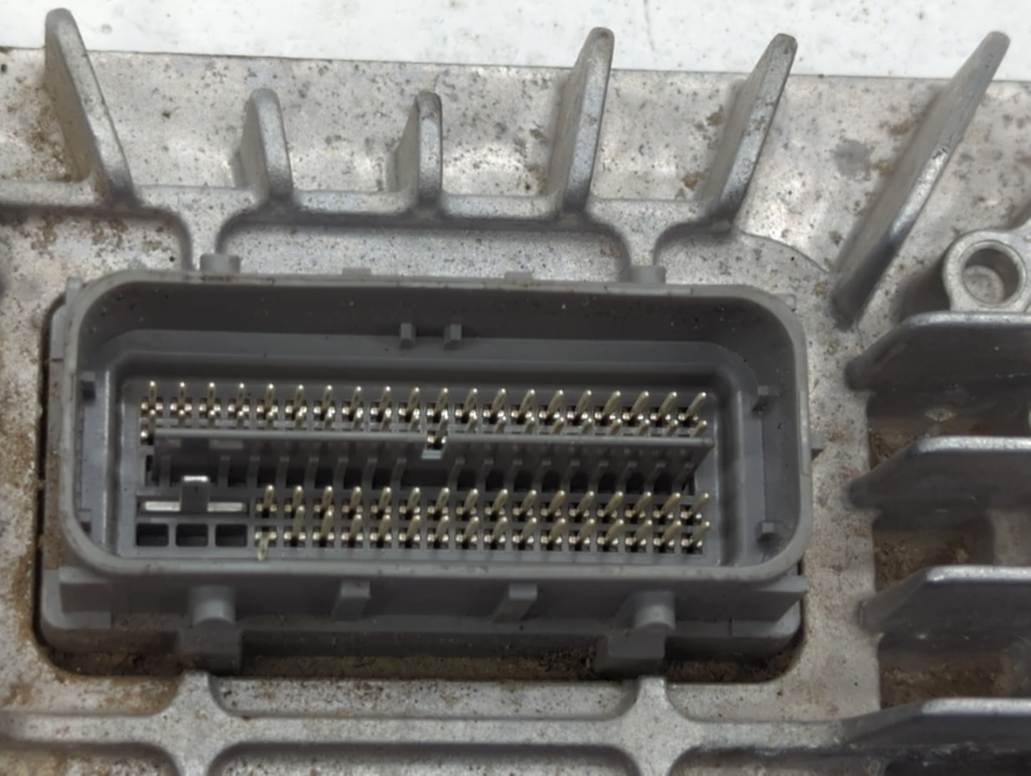 2017 Chevrolet Traverse PCM Engine Control Computer ECU ECM PCU OEM P/N:12667002 12670801, 12666070 Fits Fits 2018 2019 2020