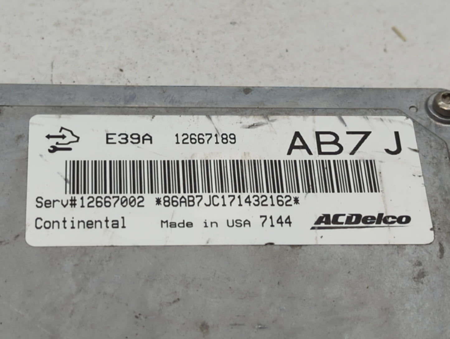 2017 Chevrolet Traverse PCM Engine Control Computer ECU ECM PCU OEM P/N:12667002 12670801, 12666070 Fits Fits 2018 2019 2020