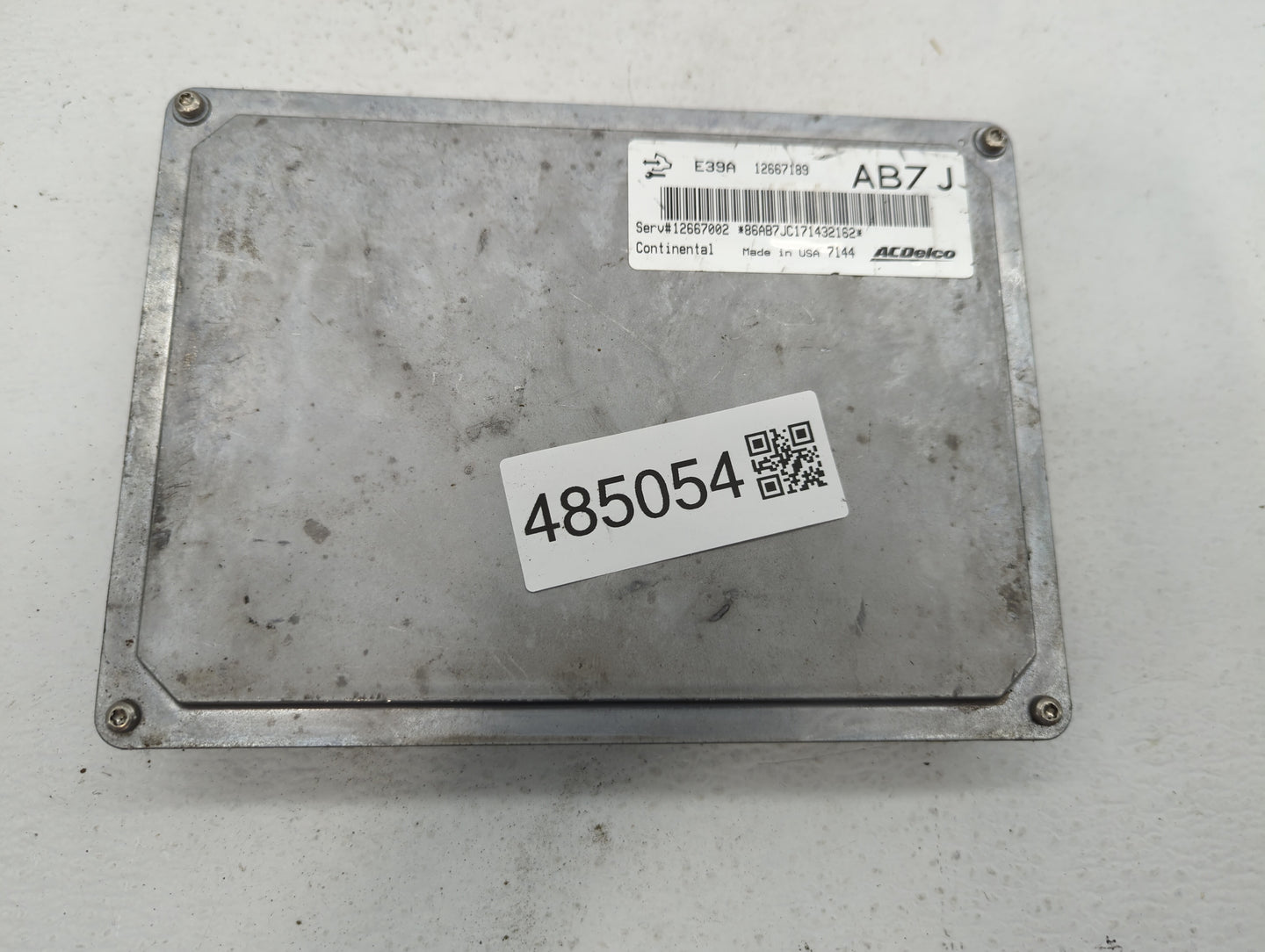 2017 Chevrolet Traverse PCM Engine Control Computer ECU ECM PCU OEM P/N:12667002 12670801, 12666070 Fits Fits 2018 2019 2020