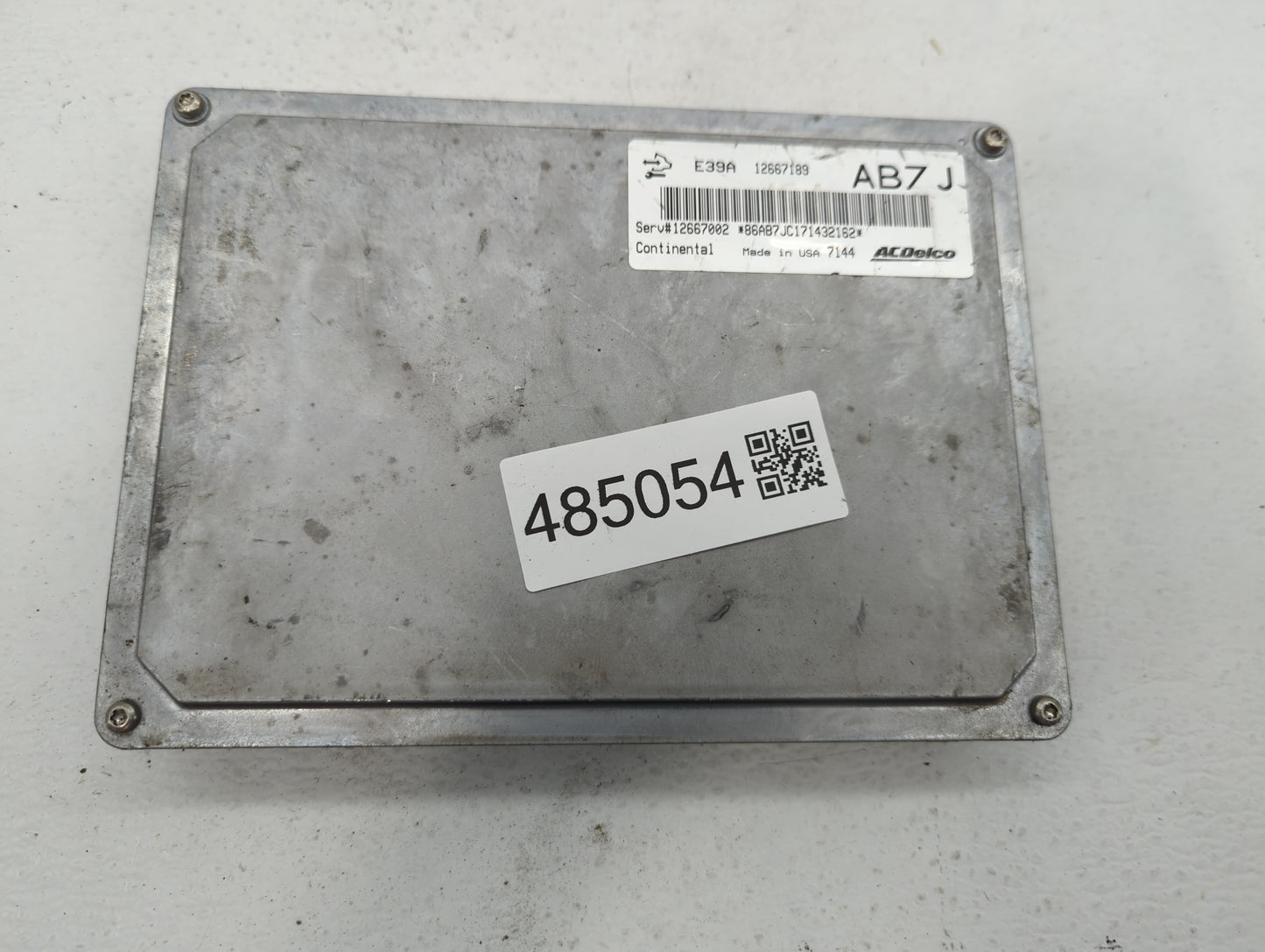2017 Chevrolet Traverse PCM Engine Control Computer ECU ECM PCU OEM P/N:12667002 12670801, 12666070 Fits Fits 2018 2019 2020