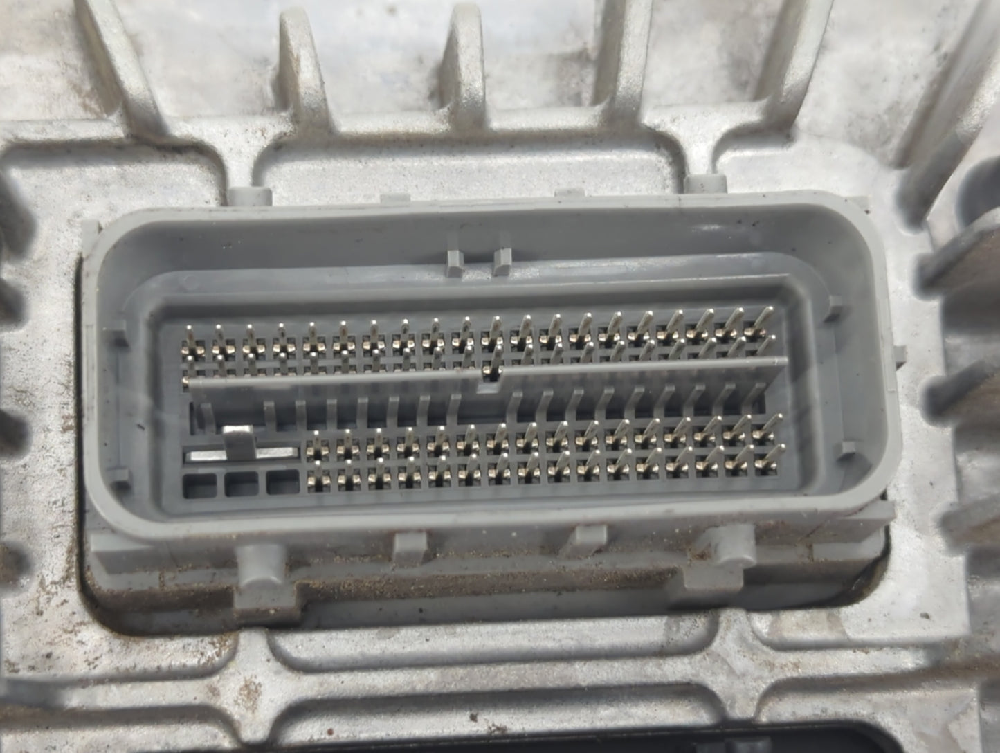 2017 Chevrolet Traverse PCM Engine Control Computer ECU ECM PCU OEM P/N:12667002 12670801, 12666070 Fits Fits 2018 2019 2020
