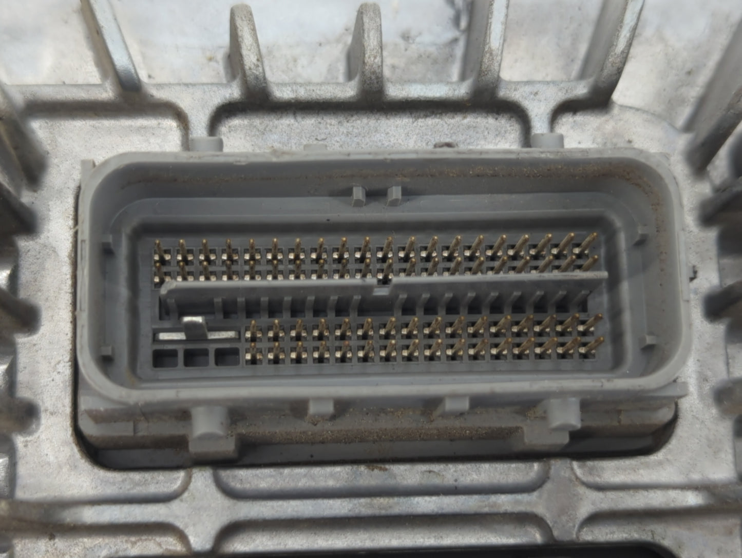2017 Chevrolet Traverse PCM Engine Control Computer ECU ECM PCU OEM P/N:12667002 12670801, 12666070 Fits Fits 2018 2019 2020