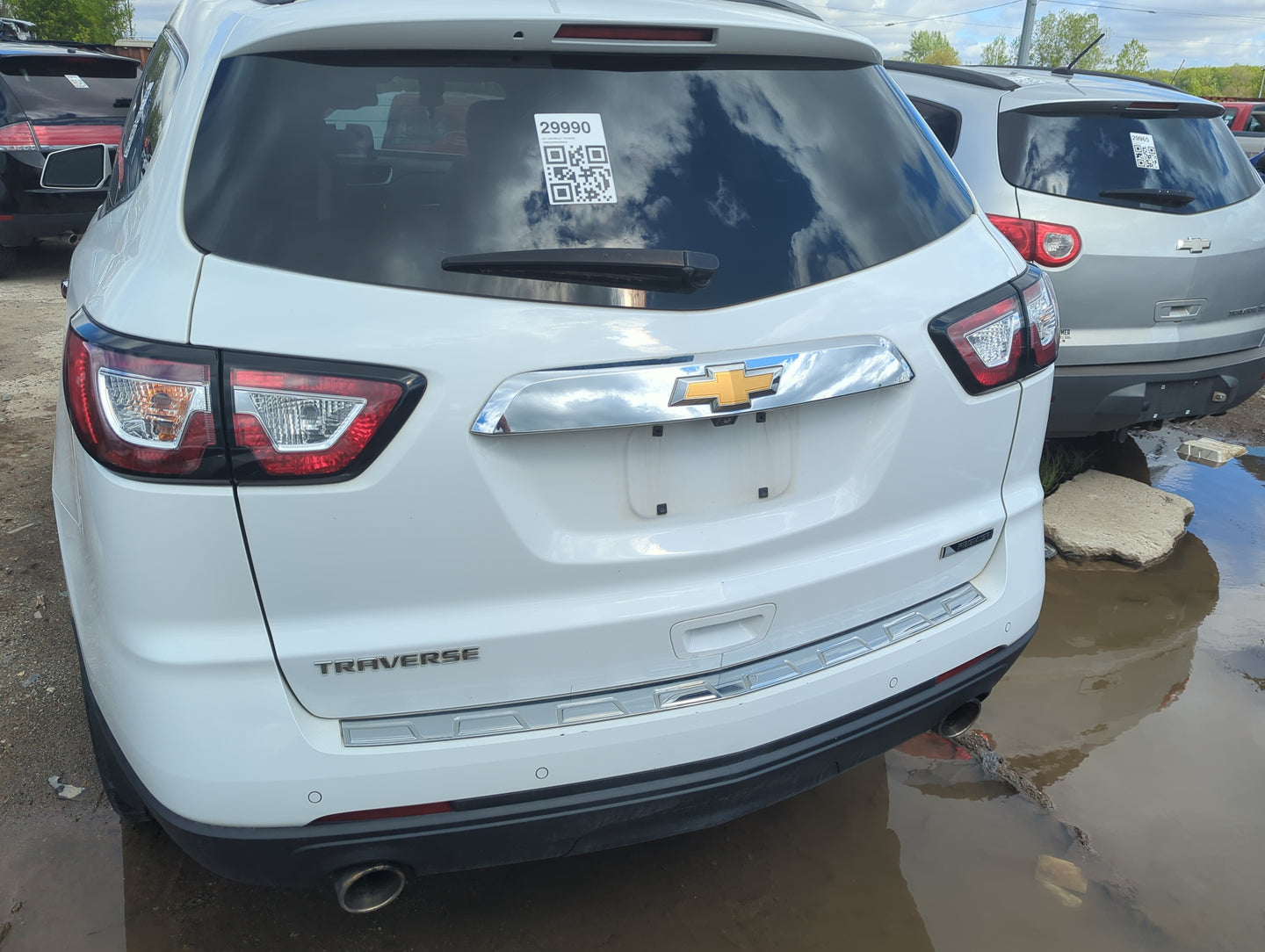 2013-2017 Chevrolet Traverse Trunk/decklid/hatch/tailgate Oem 5015743 - Oemusedautoparts1.com