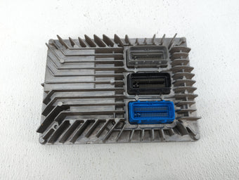 compare product 2017 Chevrolet Traverse PCM Engine Control Computer ECU ECM PCU OEM P/N:12667002 12670801 Fits Fits 2018 2019 2020 OEM Used Auto Parts