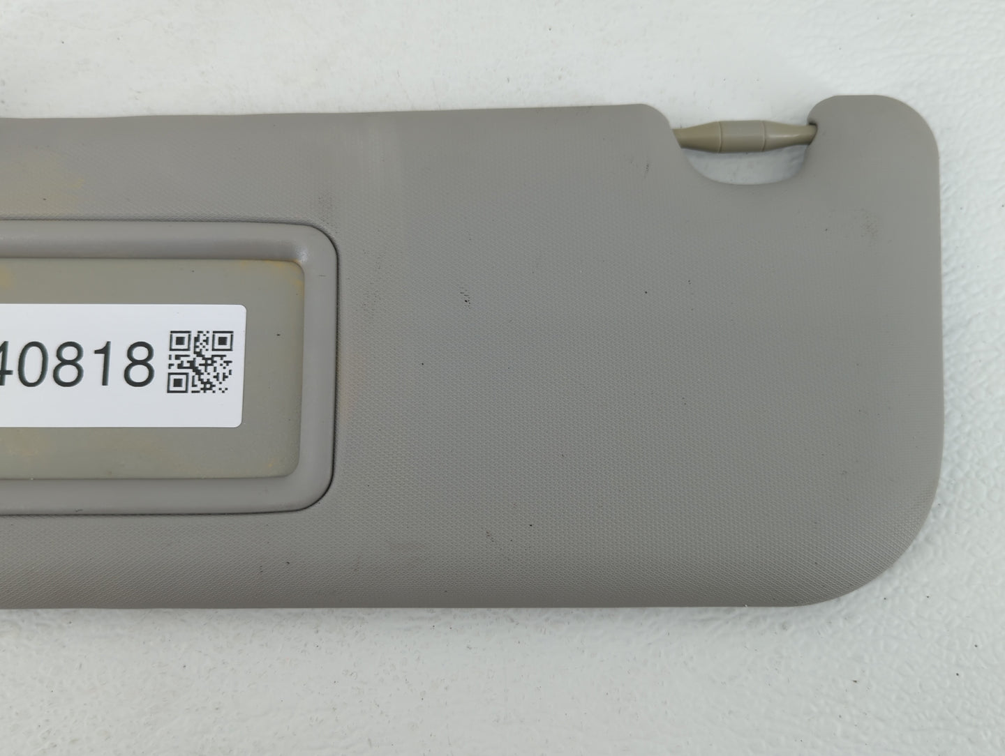 2017 Chevrolet Traverse Sun Visor Shade Replacement Driver Left Mirror Fits OEM Used Auto Parts - Oemusedautoparts1.com