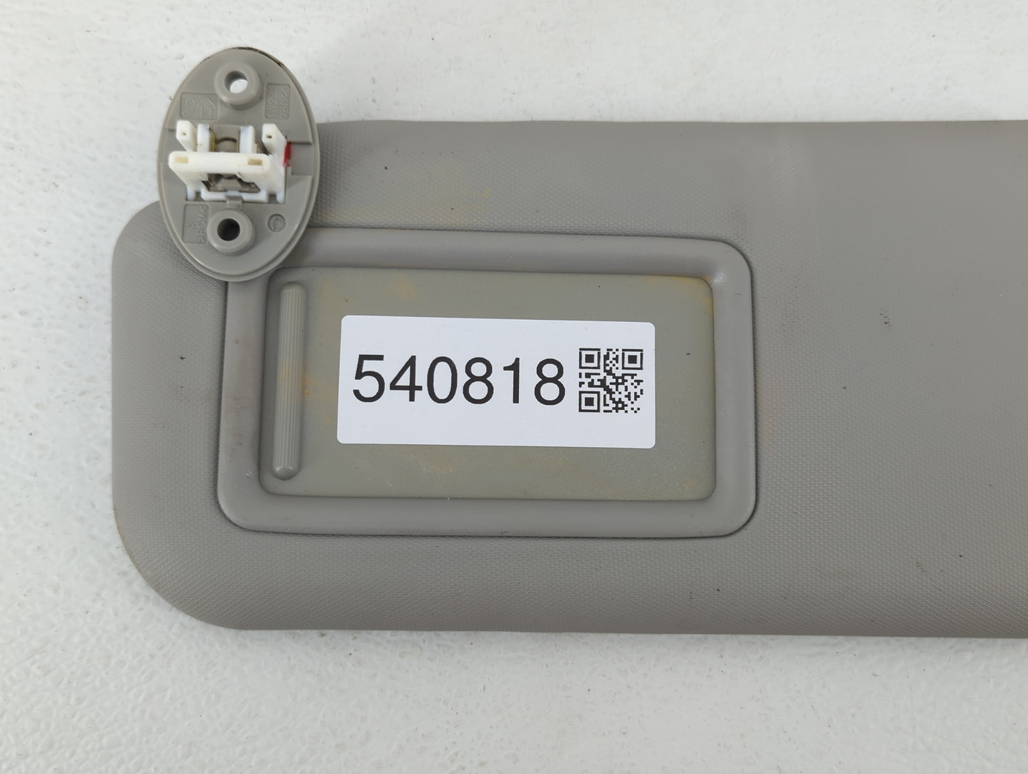 2017 Chevrolet Traverse Sun Visor Shade Replacement Driver Left Mirror Fits OEM Used Auto Parts - Oemusedautoparts1.com