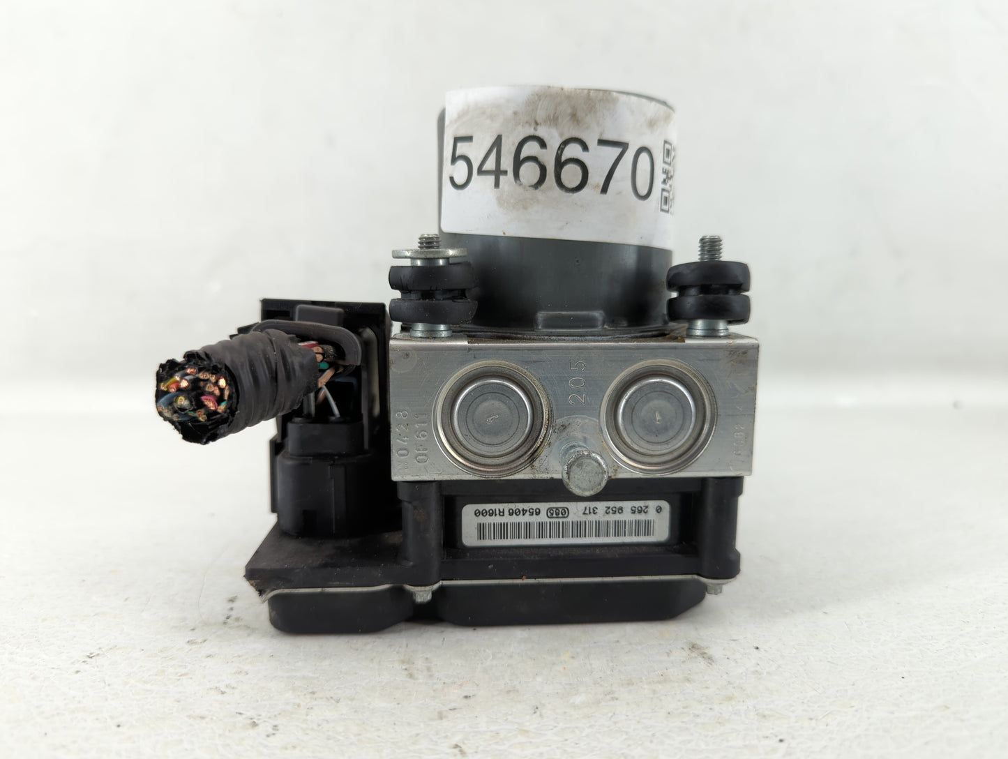 2017 Chevrolet Traverse ABS Pump Control Module Replacement P/N:23407416 Fits Fits 2012 2013 2014 2015 2016 OEM Used Auto Pa