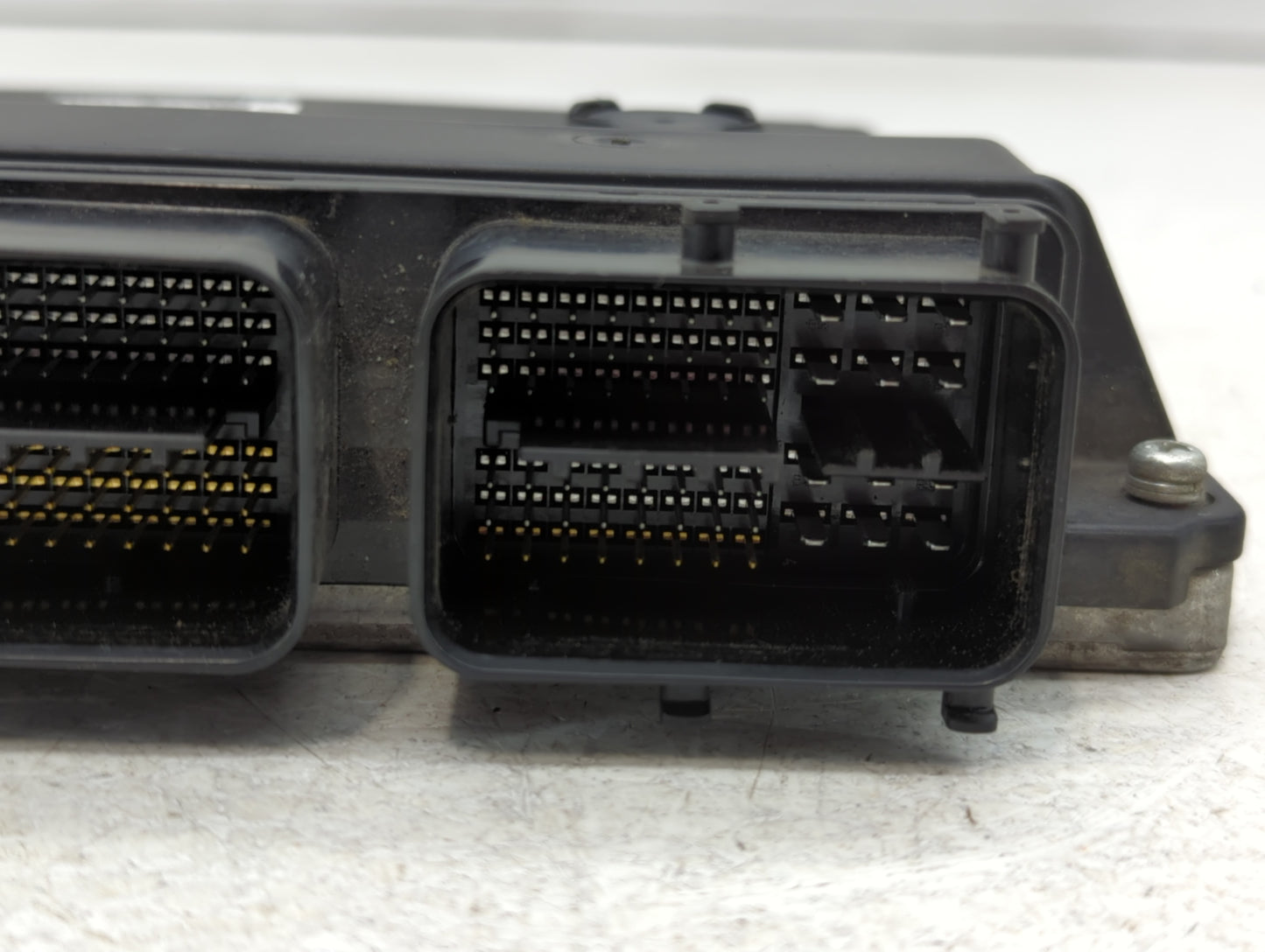 2017 Chevrolet Traverse PCM Engine Control Computer ECU ECM PCU OEM P/N:89661-06J42 12670801 Fits Fits 2018 2019 2020 OEM Us