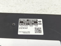 2017 Chevrolet Traverse PCM Engine Control Computer ECU ECM PCU OEM P/N:89661-06J42 12670801 Fits Fits 2018 2019 2020 OEM Us