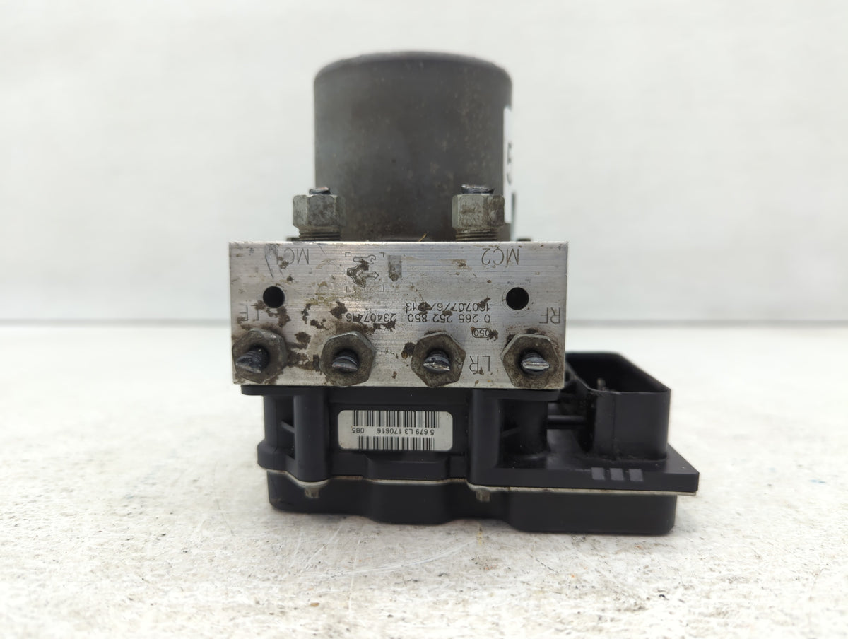 2017 Chevrolet Traverse Anti-Lock Brake ABS Pump Module Actuator OEM P/N:23407416 Fits Fits 2012 2013 2014 2015 2016 OEM Use