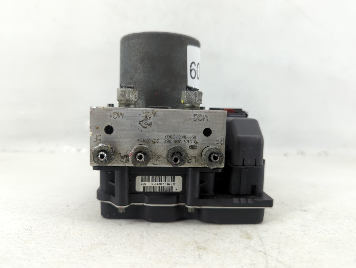 2017 Chevrolet Traverse ABS Pump Control Module Replacement P/N:23407416 Fits Fits 2012 2013 2014 2015 2016 OEM Used Auto Pa
