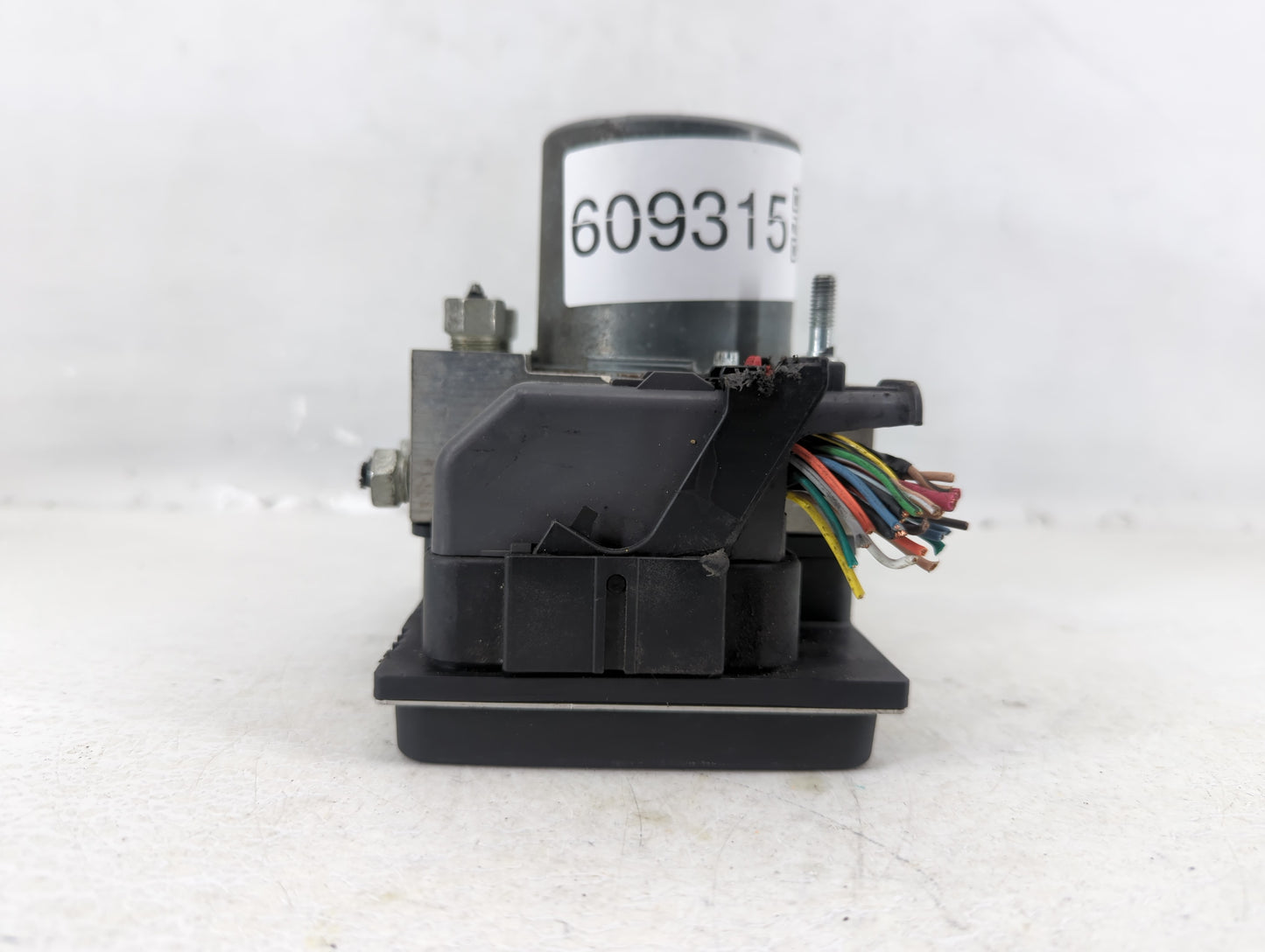 2017 Chevrolet Traverse ABS Pump Control Module Replacement P/N:23407416 Fits Fits 2012 2013 2014 2015 2016 OEM Used Auto Pa