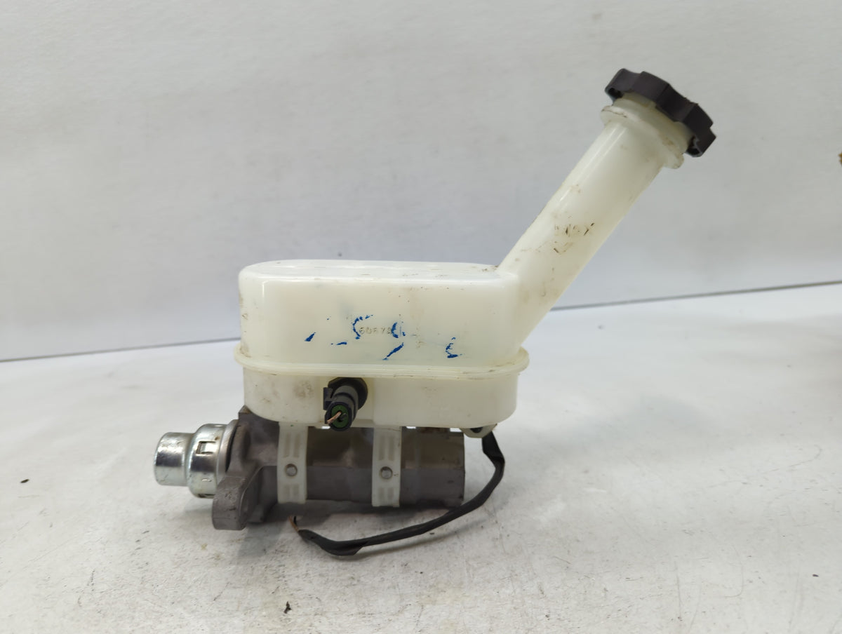 Chevrolet Traverse Brake Master Cylinder 610097 - Oemusedautoparts1.com
