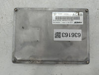 2017 Chevrolet Traverse PCM Engine Control Computer ECU ECM PCU OEM P/N:E39A 12670801 Fits Fits 2018 2019 2020 OEM Used Auto