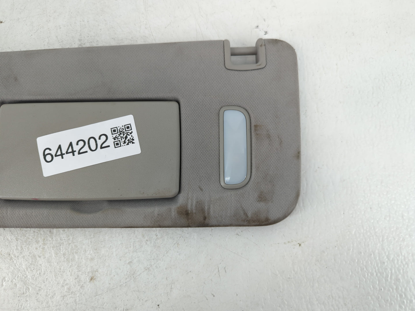 2017 Chevrolet Traverse Sun Visor Shade Replacement Driver Left Mirror Fits OEM Used Auto Parts - Oemusedautoparts1.com