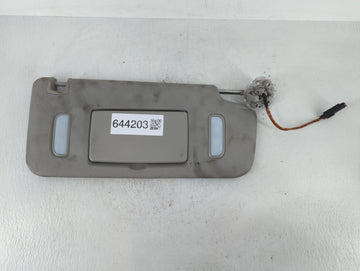 2017 Chevrolet Traverse Sun Visor Shade Replacement Passenger Right Mirror Fits OEM Used Auto Parts