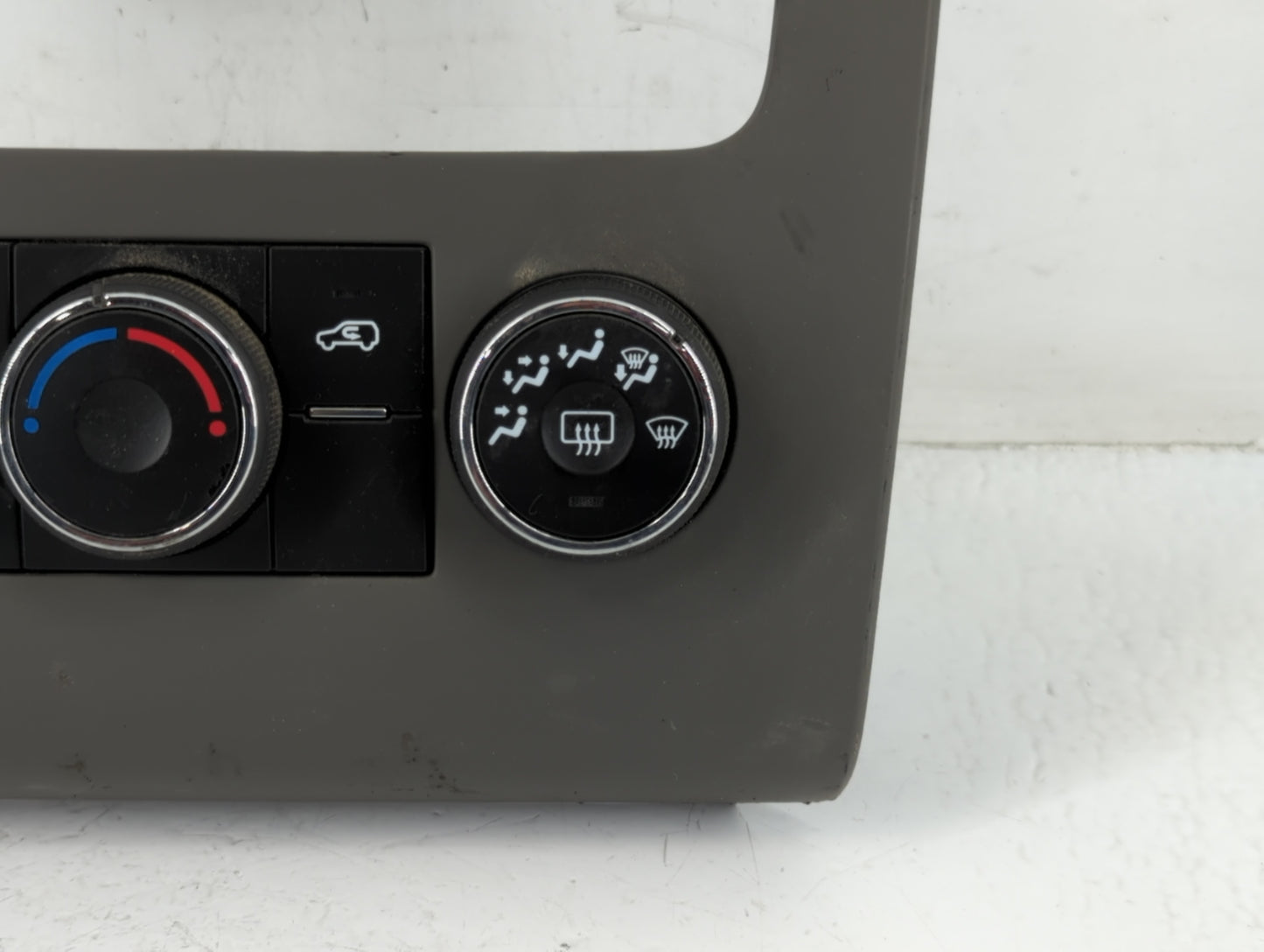 2013-2017 Chevrolet Traverse Climate Control Module Temperature AC/Heater Replacement P/N:22969802 Fits OEM Used Auto Parts 