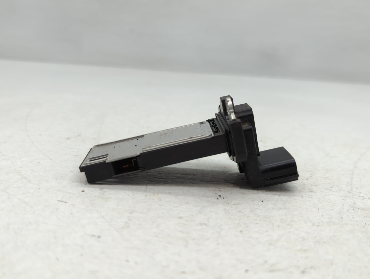 Chevrolet Traverse Mass Air Flow Meter Maf - Oemusedautoparts1.com