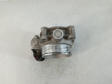 2017-2022 Chevrolet Traverse Throttle Body P/N:12670981AA Fits Fits 2012 2013 2014 2015 2016 2017 2018 2019 2020 2021 2022 OEM Used Auto Parts