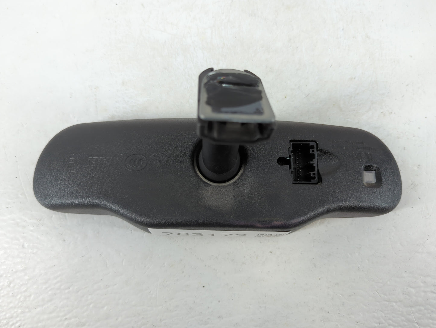 2017 Chevrolet Traverse Interior Rear View Mirror Replacement OEM P/N:23346620 Fits OEM Used Auto Parts - Oemusedautoparts1.