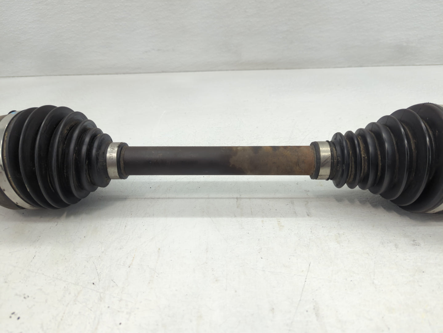 2017-2017 Chevrolet Traverse Axle Shaft Front Driver Cv C/v - Oemusedautoparts1.com