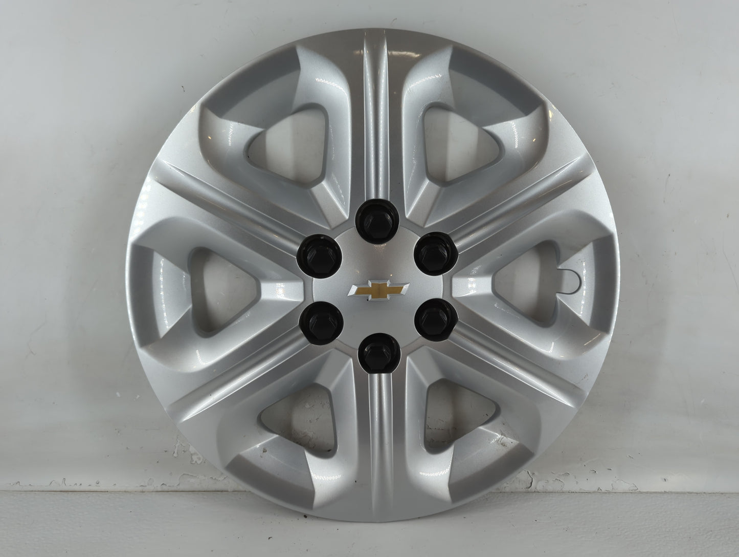 2017-2017 Chevrolet Traverse Driver Front Wheel Hub Oem - Oemusedautoparts1.com