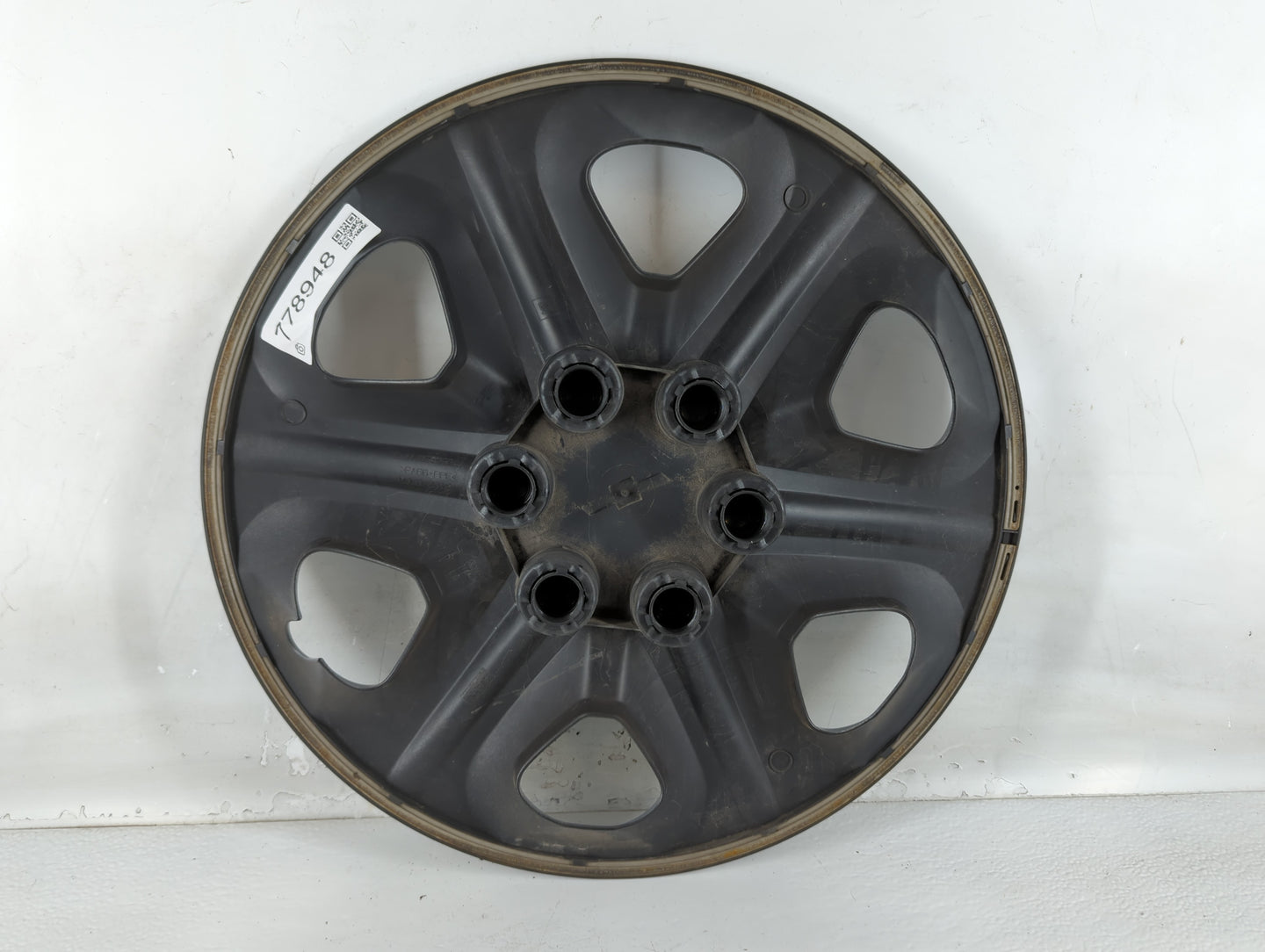 2017-2017 Chevrolet Traverse Driver Front Wheel Hub Oem - Oemusedautoparts1.com