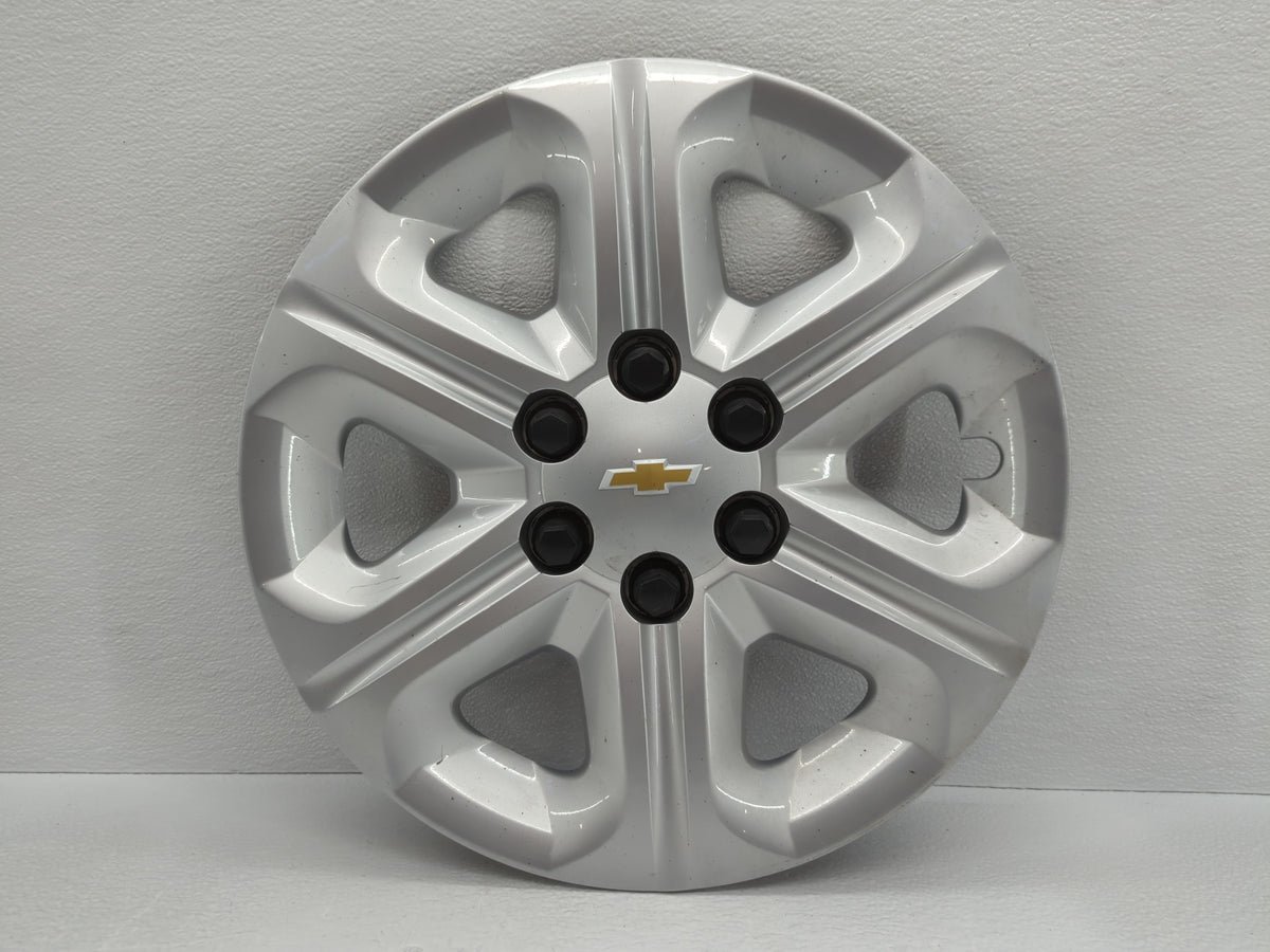 2017-2017 Chevrolet Traverse Driver Front Wheel Hub Oem 781171 - Oemusedautoparts1.com