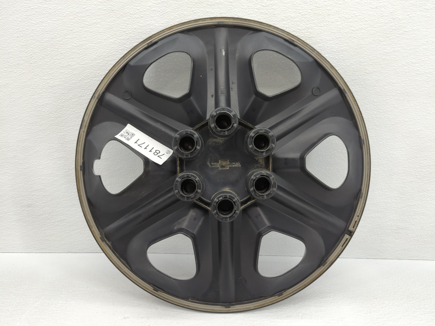 2017-2017 Chevrolet Traverse Driver Front Wheel Hub Oem 781171 - Oemusedautoparts1.com