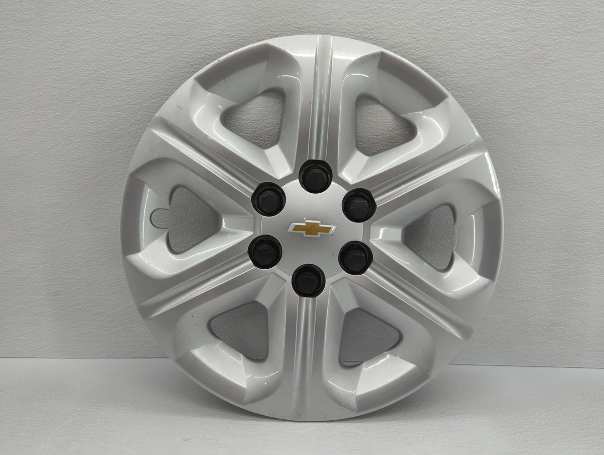 2017-2017 Chevrolet Traverse Driver Front Wheel Hub Oem 781173 - Oemusedautoparts1.com