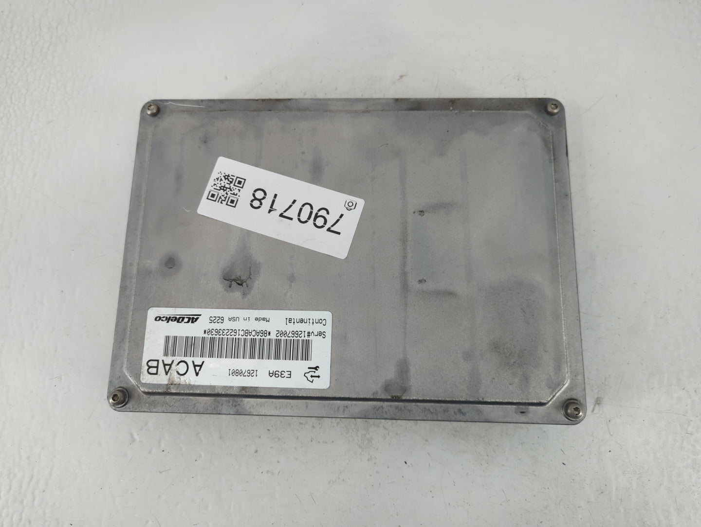 2017 Chevrolet Traverse PCM Engine Control Computer ECU ECM PCU OEM P/N:E39A 12670801 Fits Fits 2018 2019 2020 OEM Used Auto