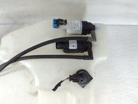 Chevrolet Traverse Windshield Washer Fluid Reservoir Bottle Oem - Oemusedautoparts1.com