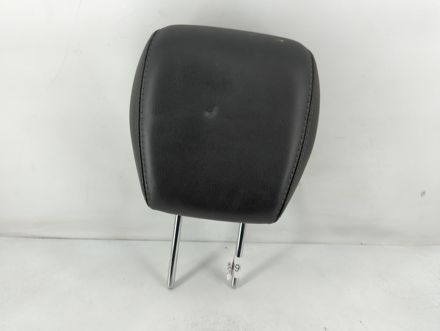 2017 Chevrolet Traverse Headrest Head Rest Front Driver Passenger Seat Fits OEM Used Auto Parts - Oemusedautoparts1.com