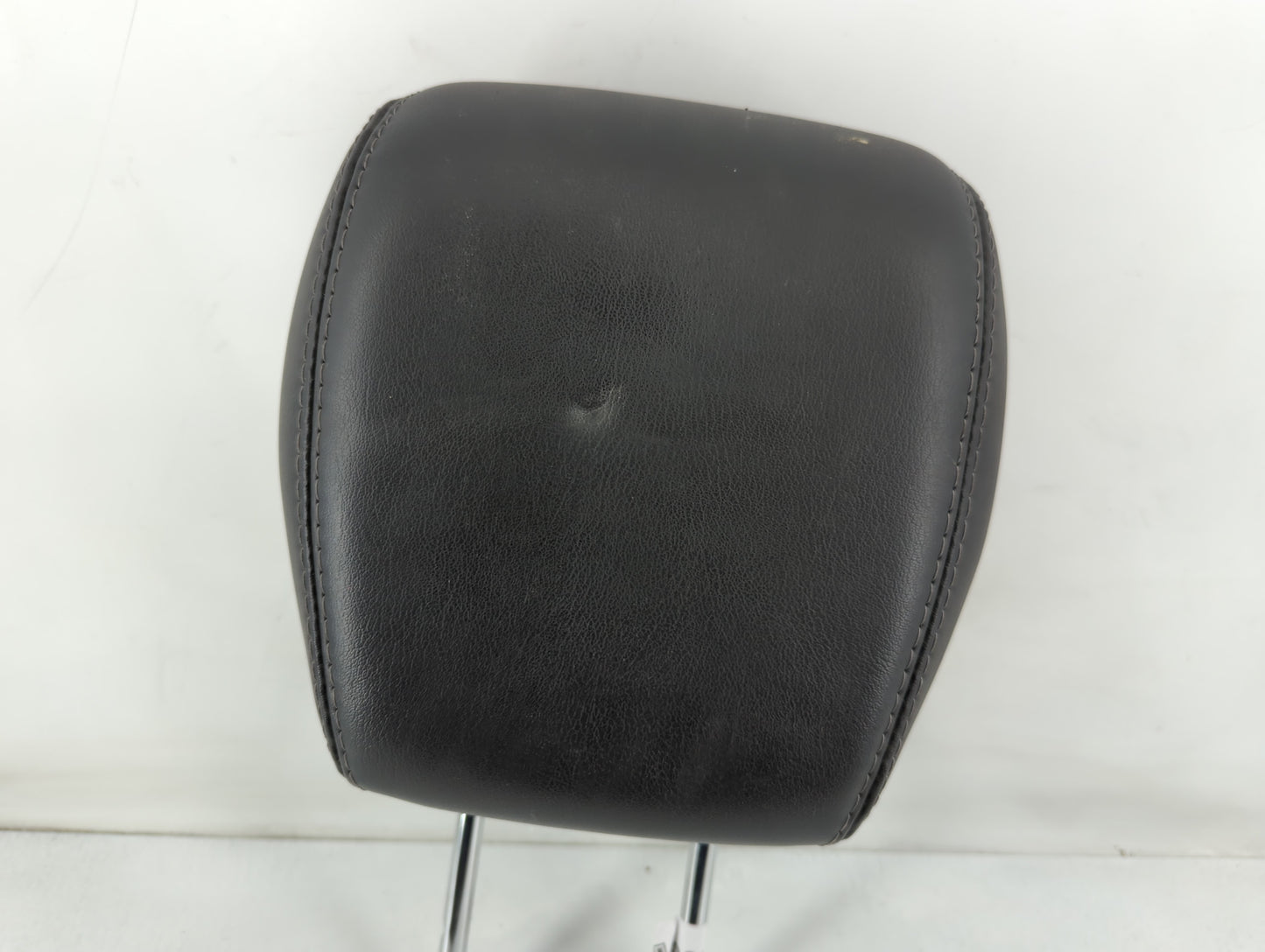2017 Chevrolet Traverse Headrest Head Rest Front Driver Passenger Seat Fits OEM Used Auto Parts - Oemusedautoparts1.com