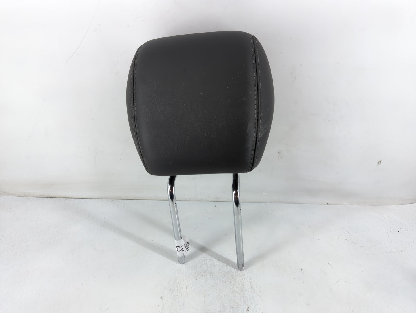 2017 Chevrolet Traverse Headrest Head Rest Front Driver Passenger Seat Fits OEM Used Auto Parts - Oemusedautoparts1.com