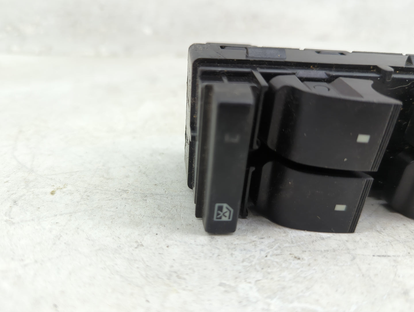 2017 Chevrolet Traverse Master Power Window Switch Replacement Driver Side Left Fits OEM Used Auto Parts - Oemusedautoparts1