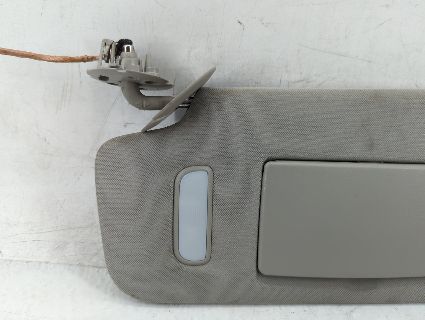 2017 Chevrolet Traverse Sun Visor Shade Replacement Driver Left Mirror Fits OEM Used Auto Parts - Oemusedautoparts1.com